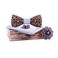 Set de flutur din lemn, nasturi, batista și broșă - Stea sculptată