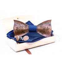 Papillon din lemn - Flori sculptate cu cerul